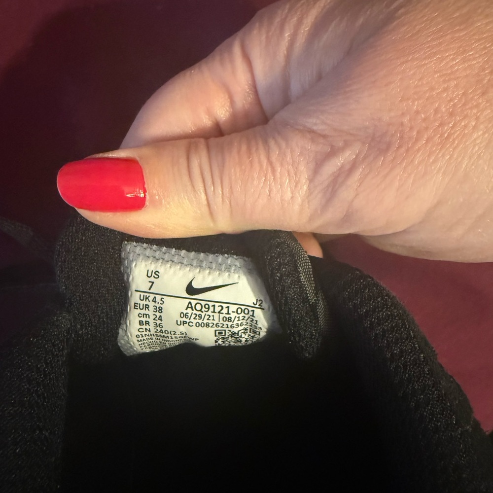 Nike Women’s Black Suede Sneakers - Picture 3 of 3